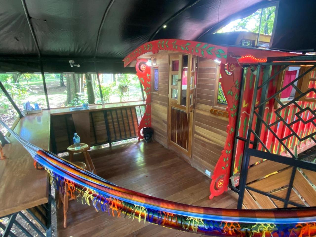 Hotel Gypsy Wagons Pavones  Exterior foto