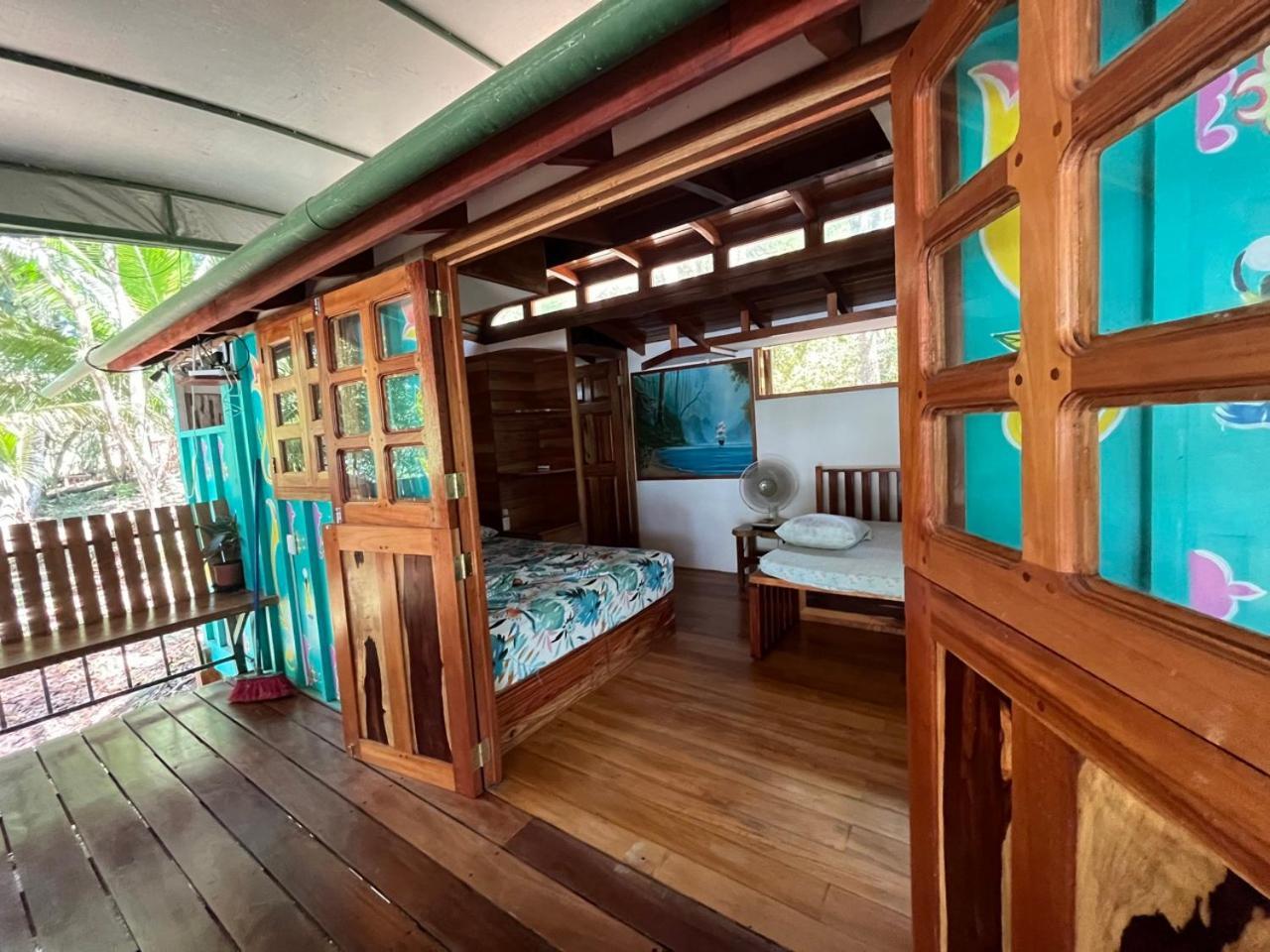 Hotel Gypsy Wagons Pavones  Exterior foto
