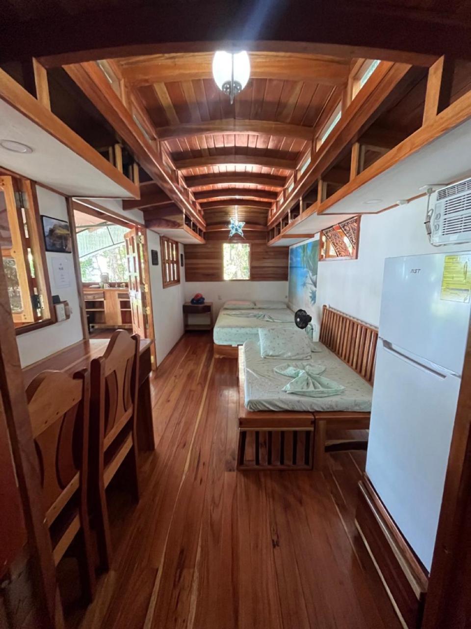 Hotel Gypsy Wagons Pavones  Exterior foto